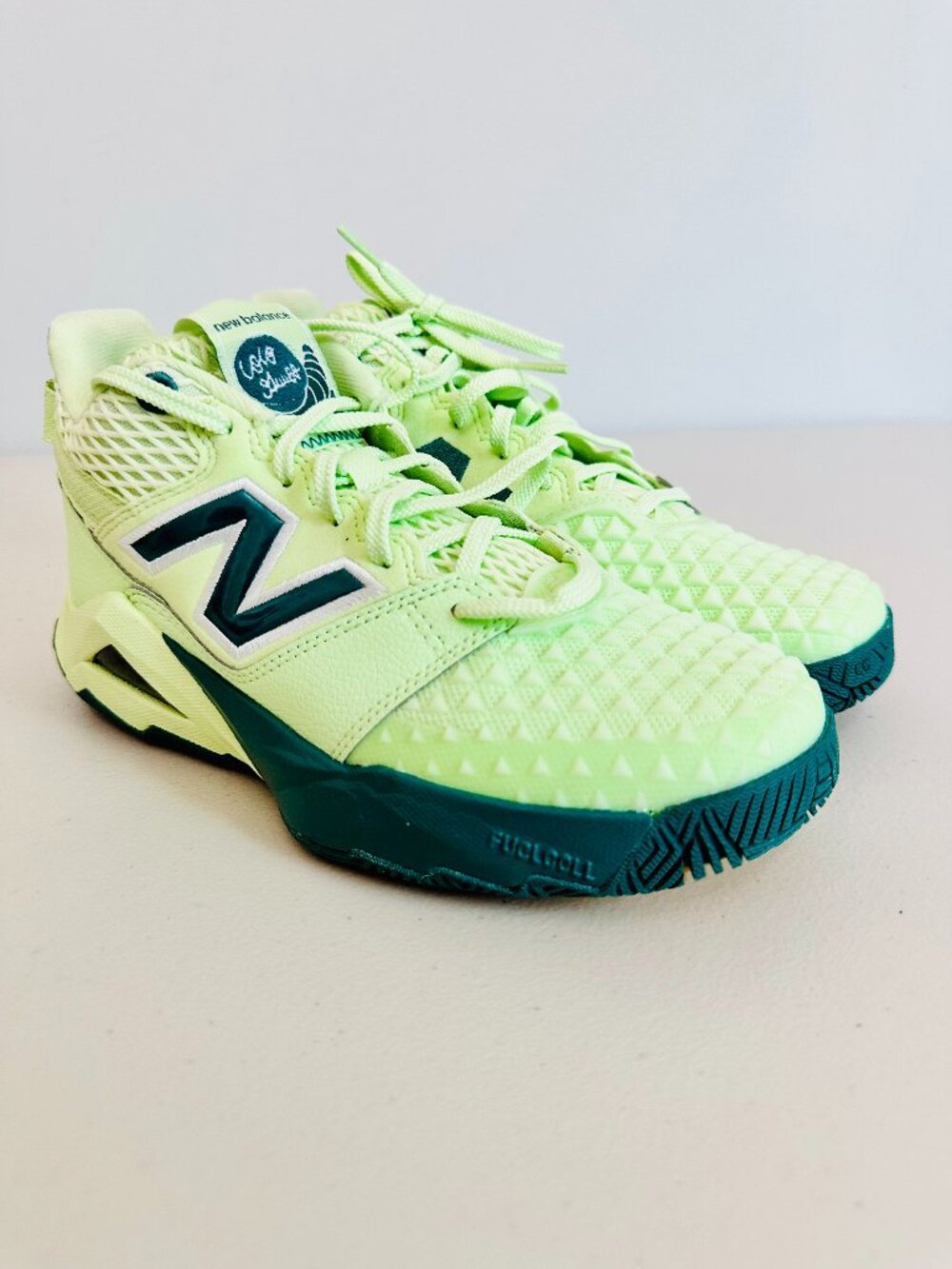 NEW BALANCE WOMEN'S GREEN COCO GAUFF CG2 FUELCELL SPORTS TENNIS SNEAKERS 6.5